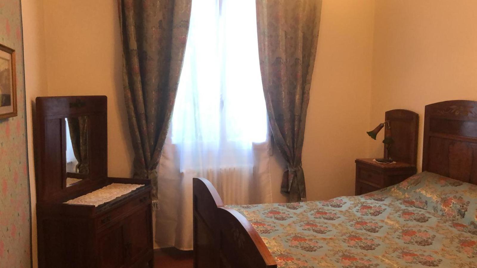 Bed and Breakfast La Maison Rouge Crespellano Екстер'єр фото